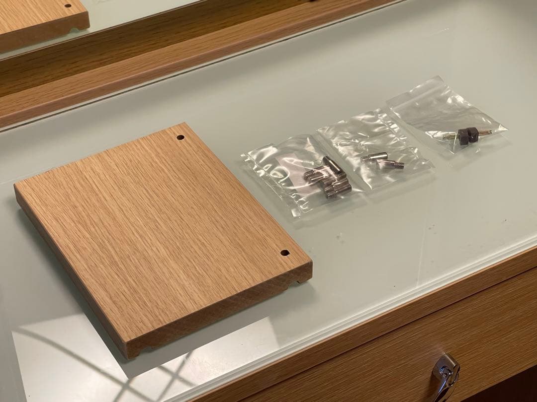 <<引取り限定>> 木製ドレッサー・鏡台 コンセント・収納椅子付き