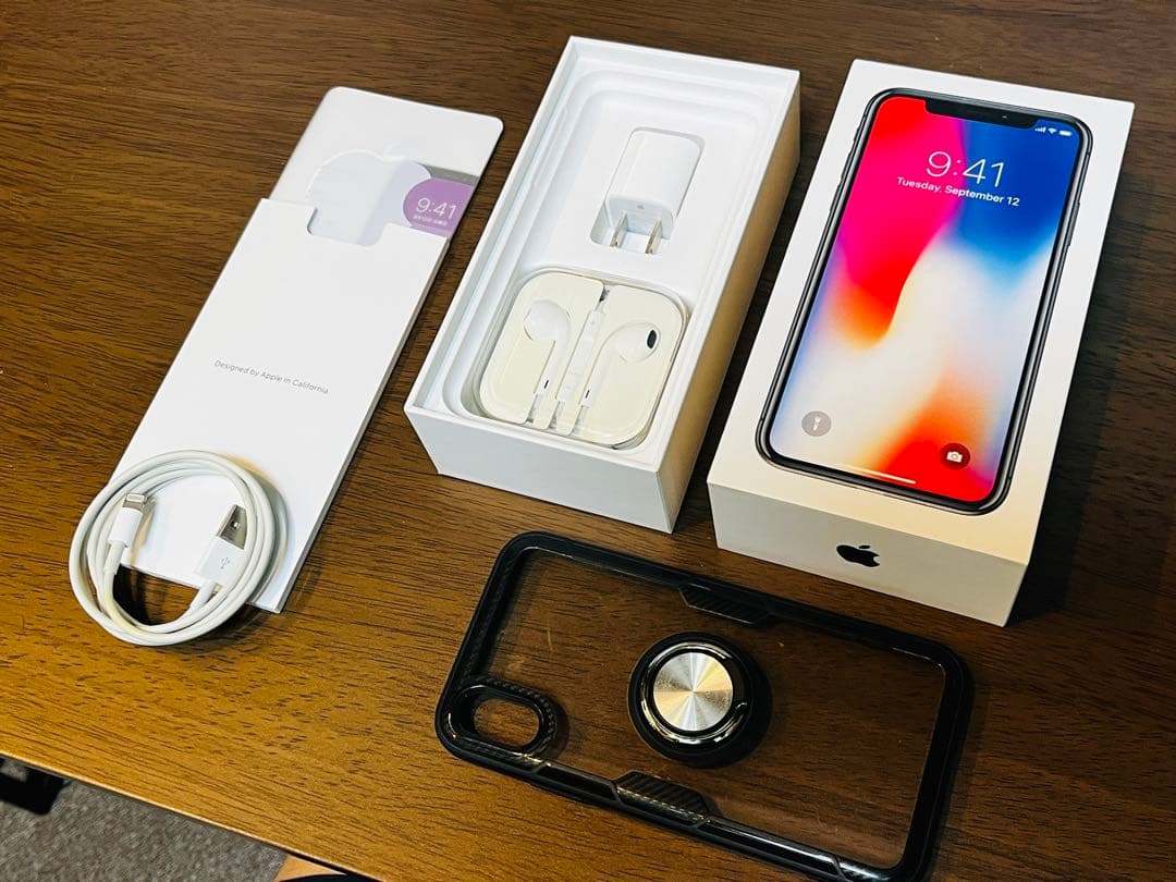 Apple iPhone X 256GB 箱ケーブル充電器ケースイヤホン付