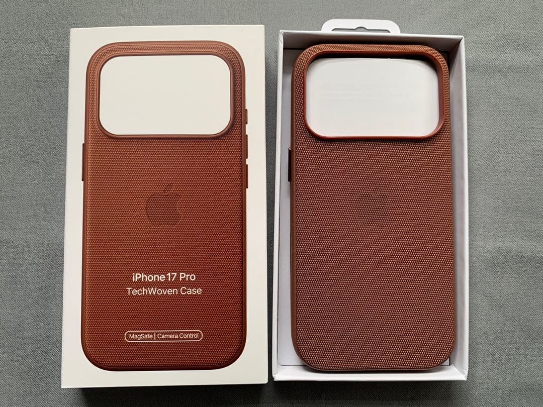 iPhone 17Pro テックウーブンケース シエナ新品未開封純正品