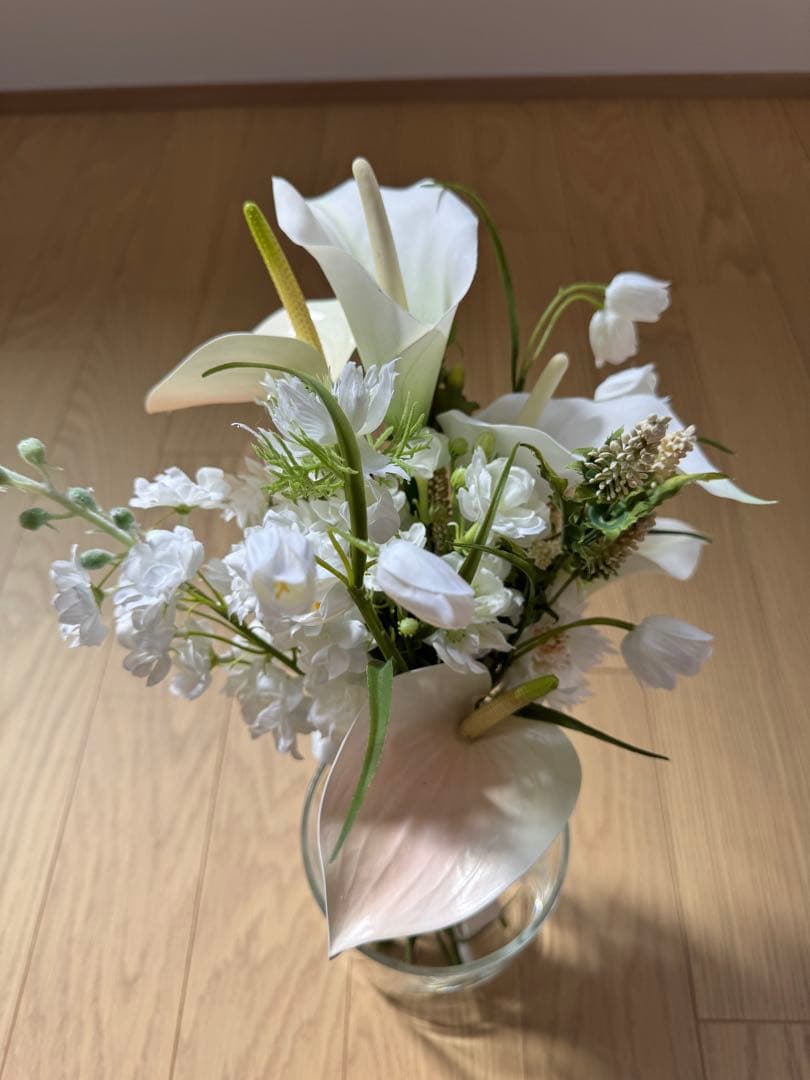 ウェディングブーケ　ブートニア