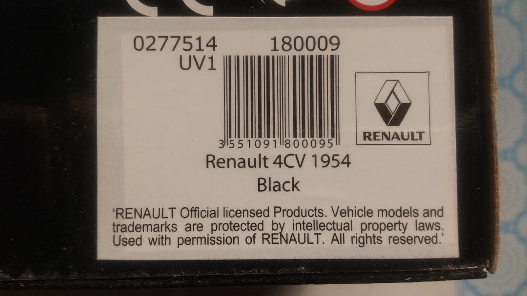 1/18 NOREV Renault ルノー 4CV 1954年 ブラック