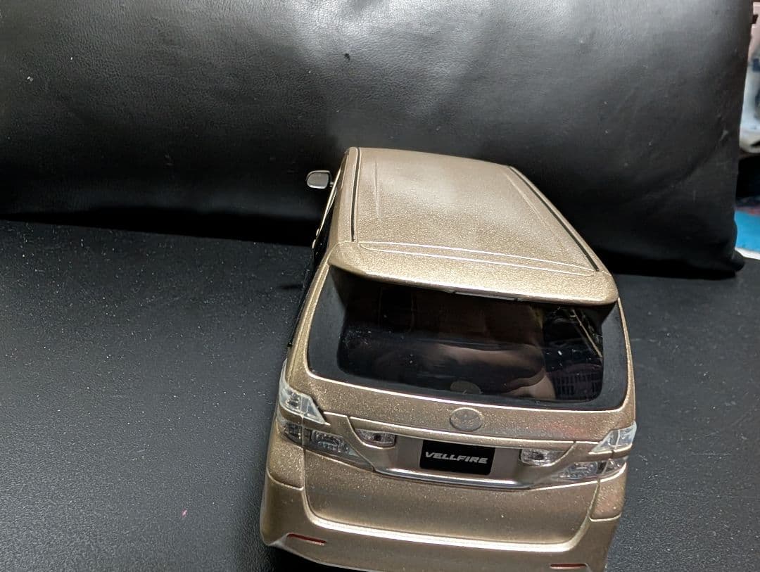 値下げ今日だけ非売品希少！トヨタ ヴェルファイア20 1/24 カラーサンプル