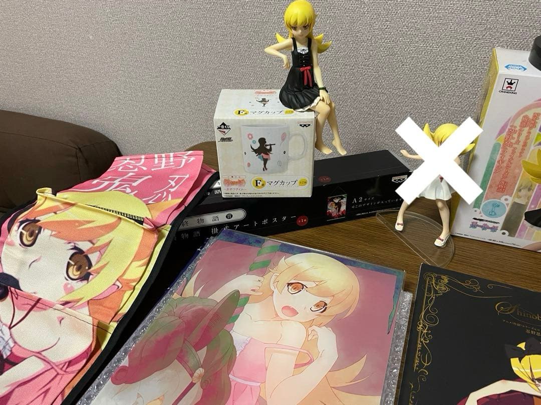 化物語　忍野忍グッズ　フィギュア　アクスタ　まどがたりてん