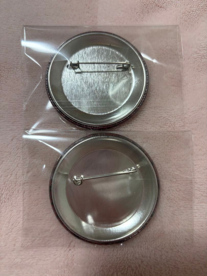 Free 松岡凛 ムック柄 缶バッジ