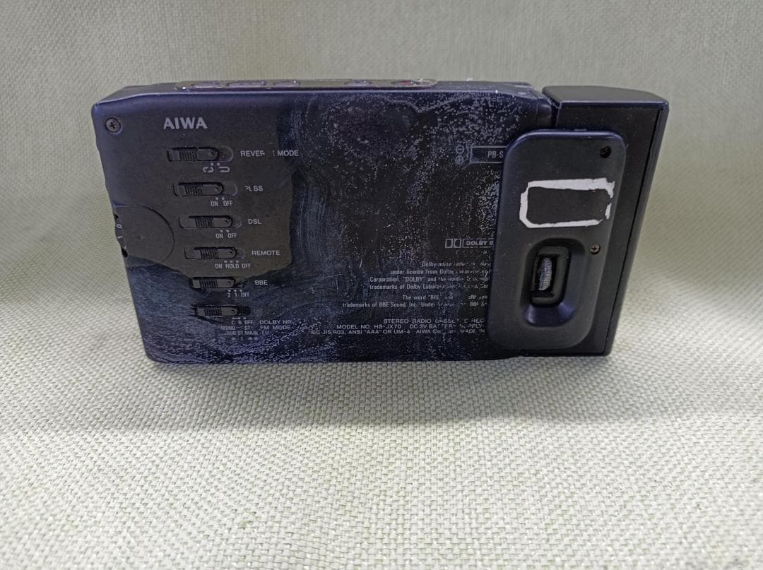 都《UDMBD》AIWA　HS-JX70　カセットプレーヤー　ジャンク