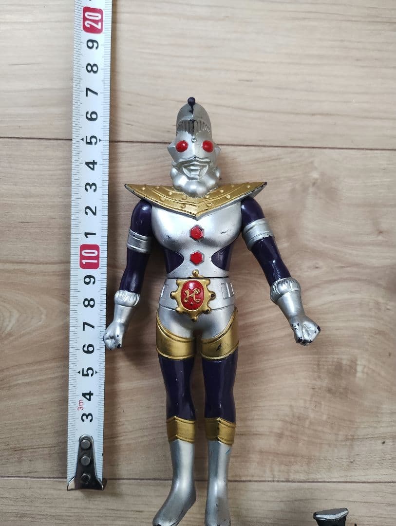 ウルトラマン＆怪獣、仮面ライダー、戦隊ヒーローソフビ人形約70体セット