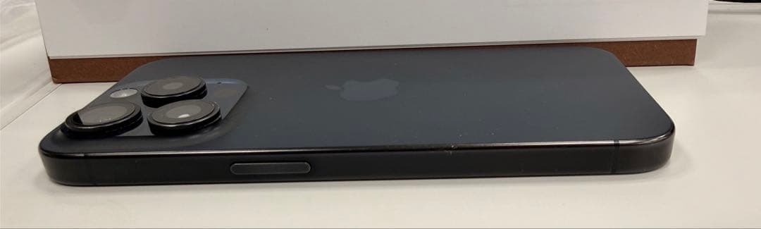 iPhone 15 Pro ブルーチタニウム128GB