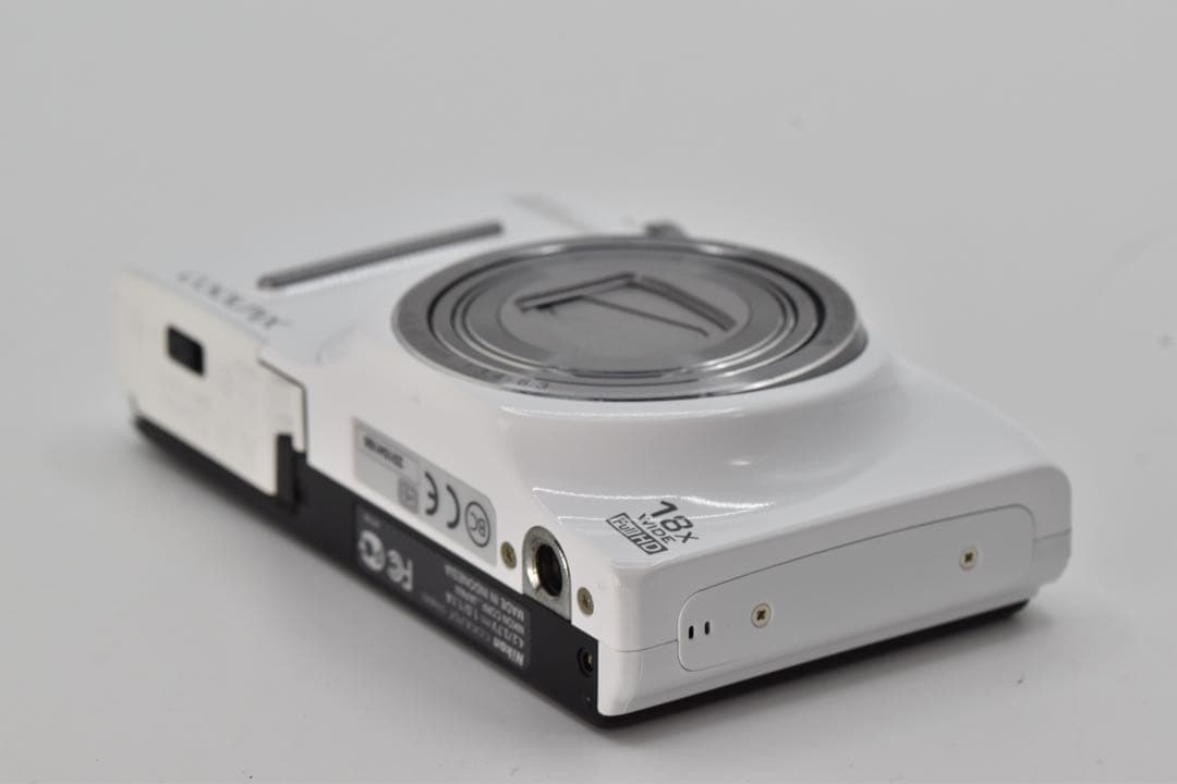 Nikon COOLPIX S9400 ホワイト ジャンク