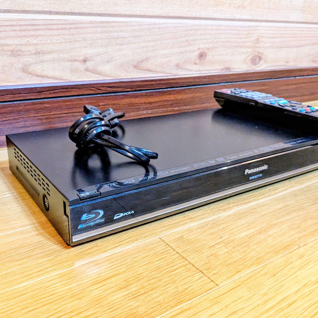 Panasonic　パナソニック　ブルーレイレコーダー 3チューナー　3番組同