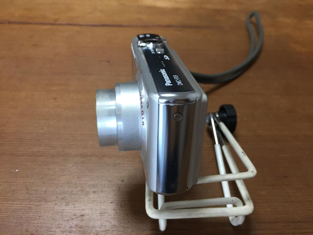 美品 撮影画像あり　Panasonic　DMC-FX9　付属品あり　動作良好