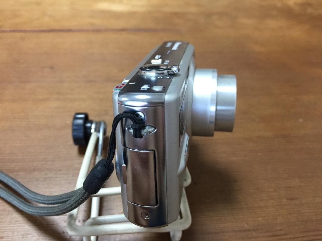 美品 撮影画像あり　Panasonic　DMC-FX9　付属品あり　動作良好