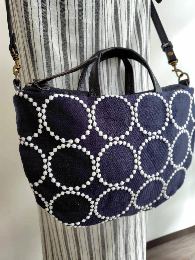 光*莉様 ミナペルホネン/2025tambourineタンバリンネイビー×白/ミ