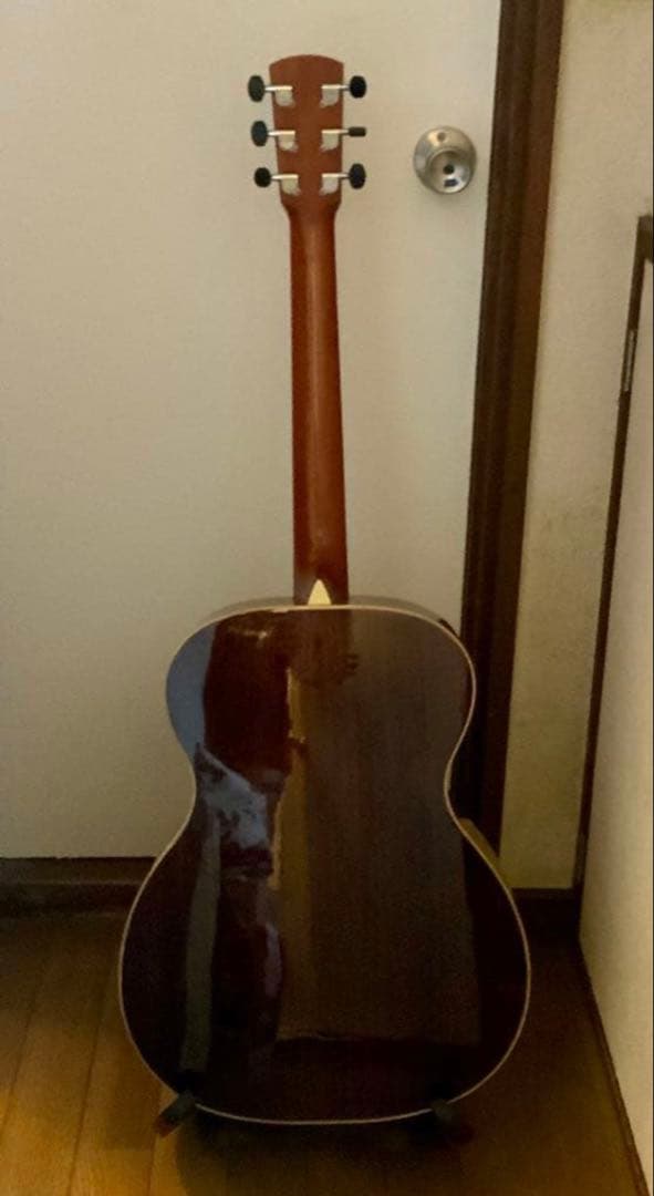 Larrivée アコースティックギター　OM-09 ラリビー