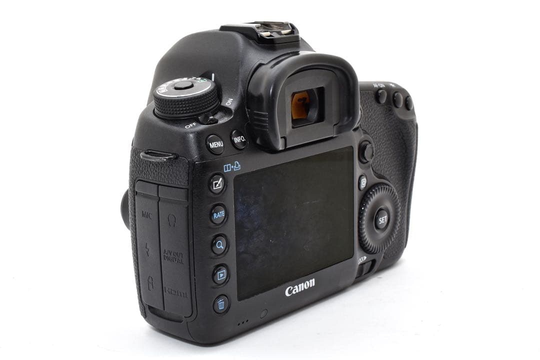 Canon EOS 5D mark III標準/Canon EF35-70mm