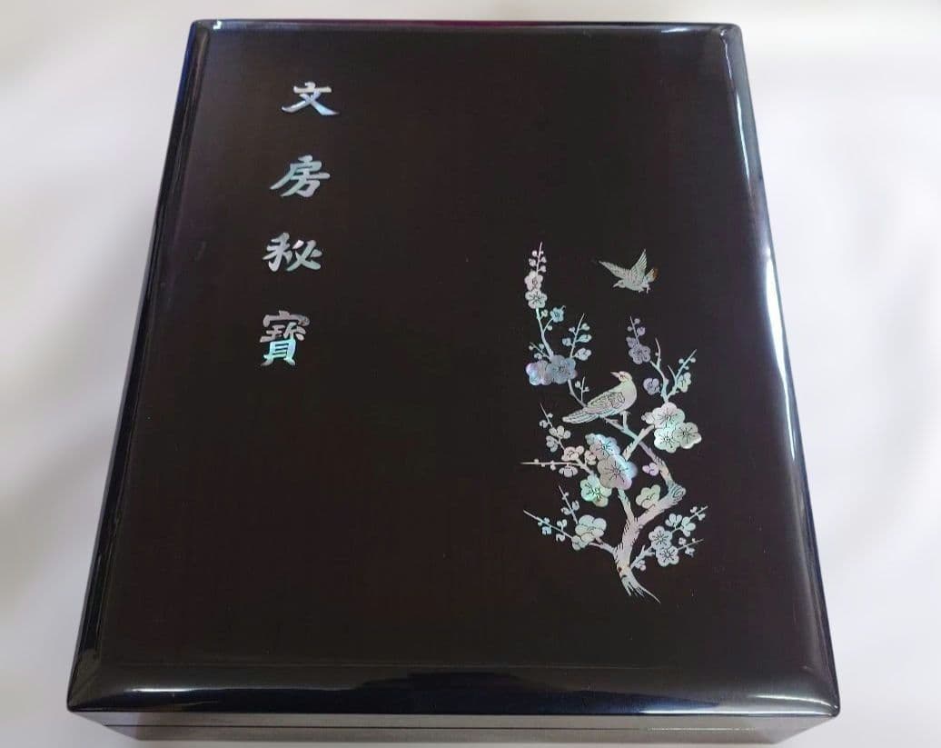 書道セット 墨、硯、文鎮、筆など箱付き