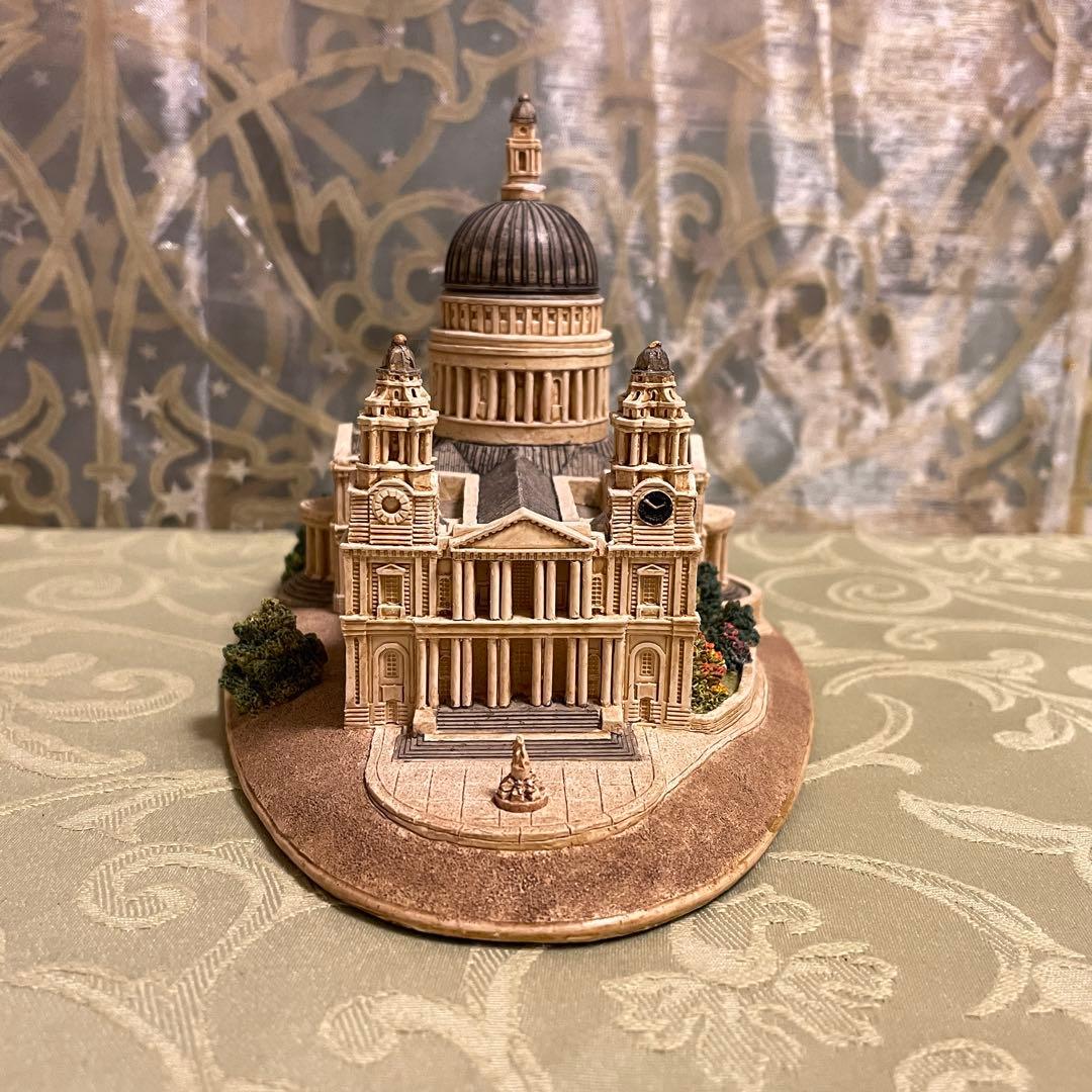 ★リリパットレーン401☆St Pauls Aathedral