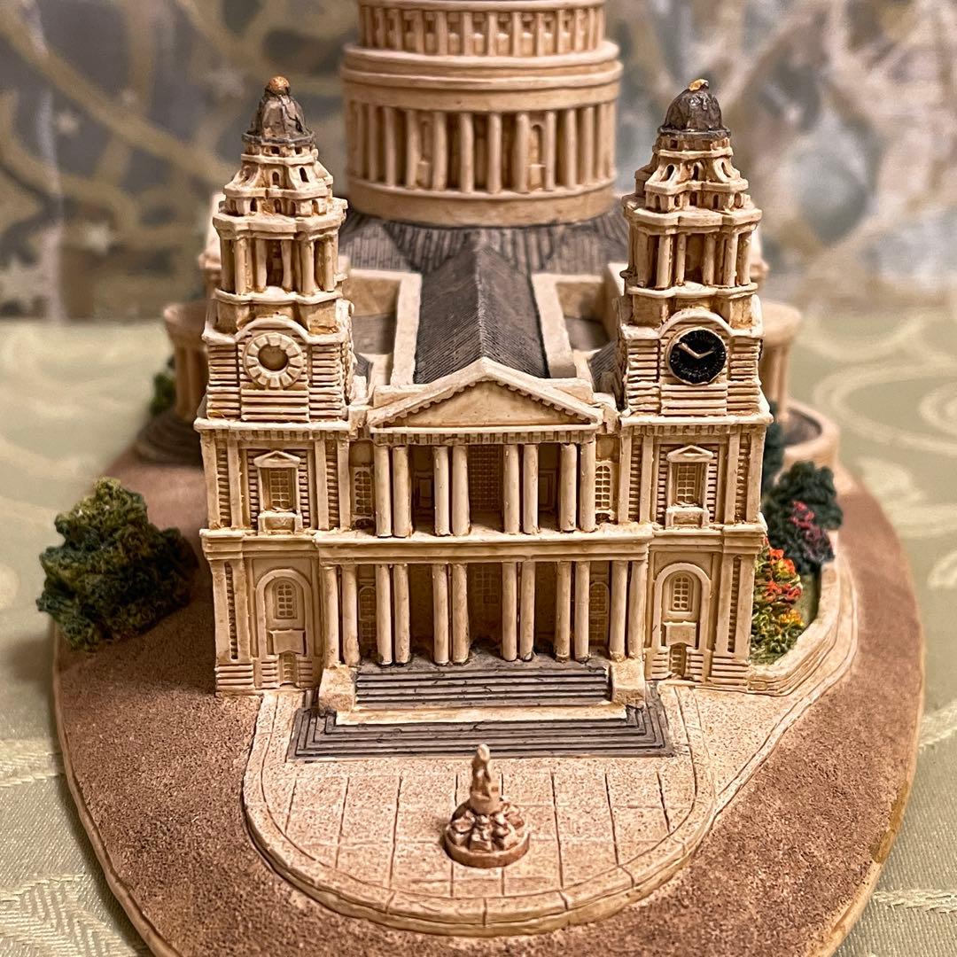 ★リリパットレーン401☆St Pauls Aathedral