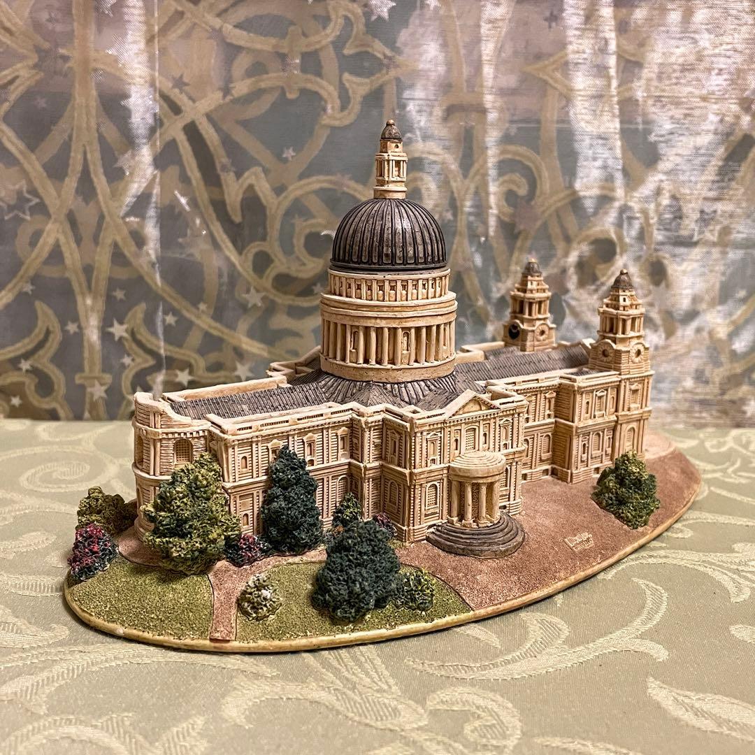 ★リリパットレーン401☆St Pauls Aathedral