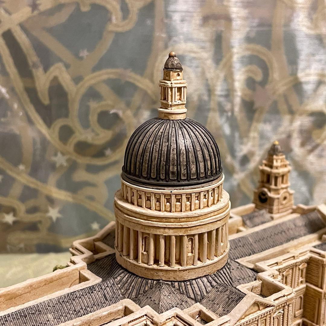 ★リリパットレーン401☆St Pauls Aathedral