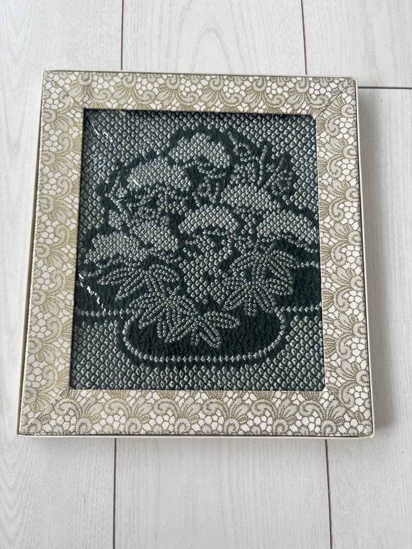 寿儀式　祝い　寿と花の刺繍の布製置物