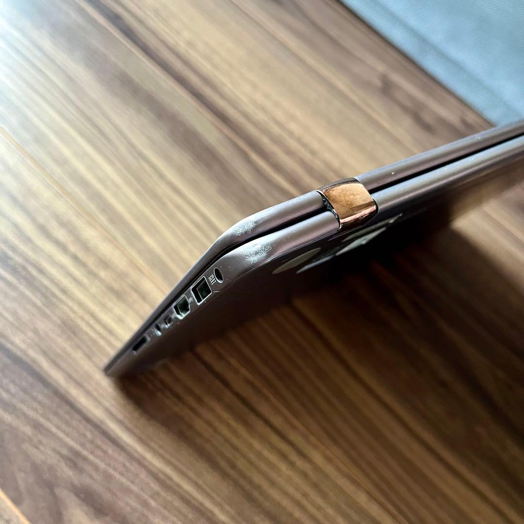 ASUS ZenBook Flip UX360U 2in1タッチパネ