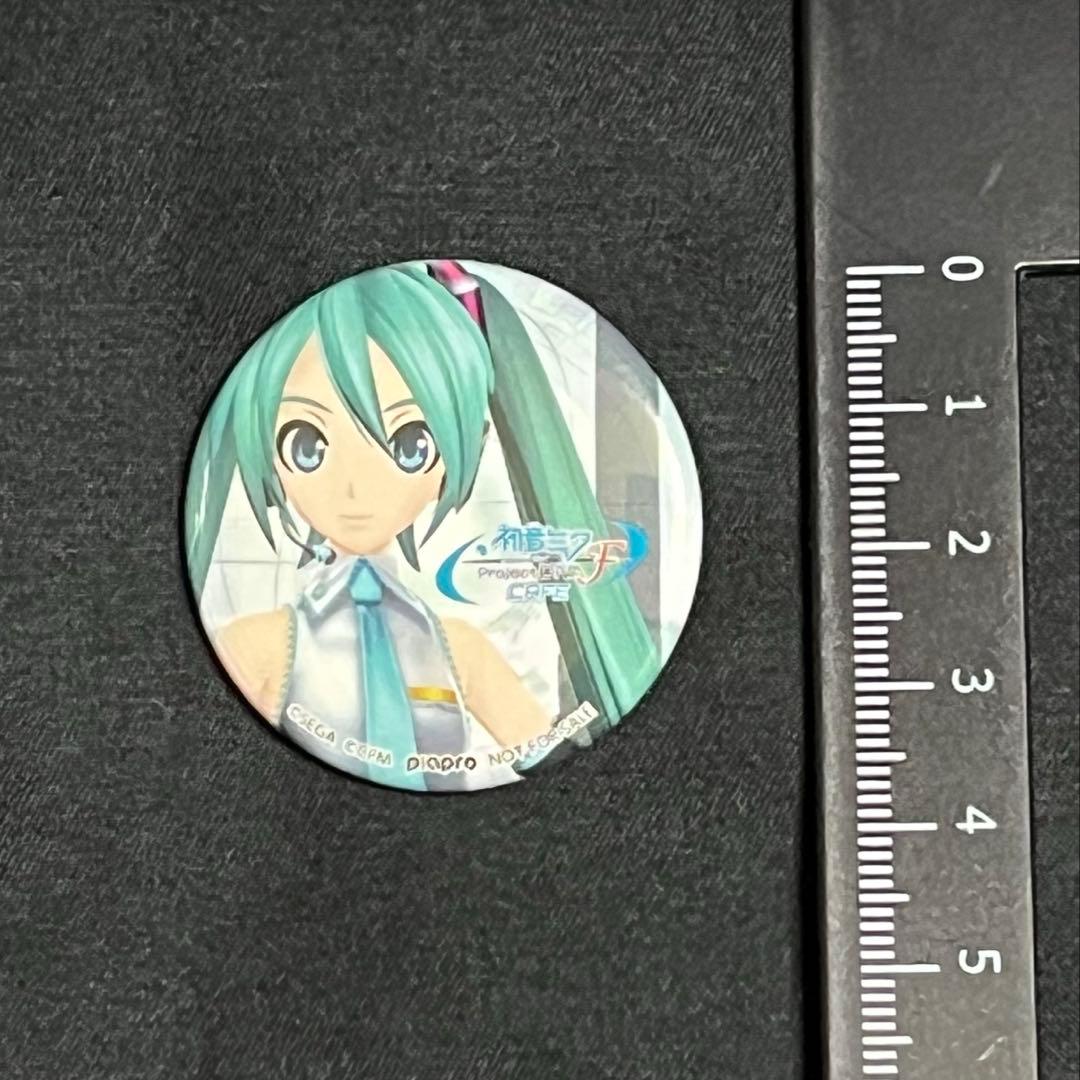 グッ鉄カフェ　初音ミク　缶バッジ　ガチャ　1点