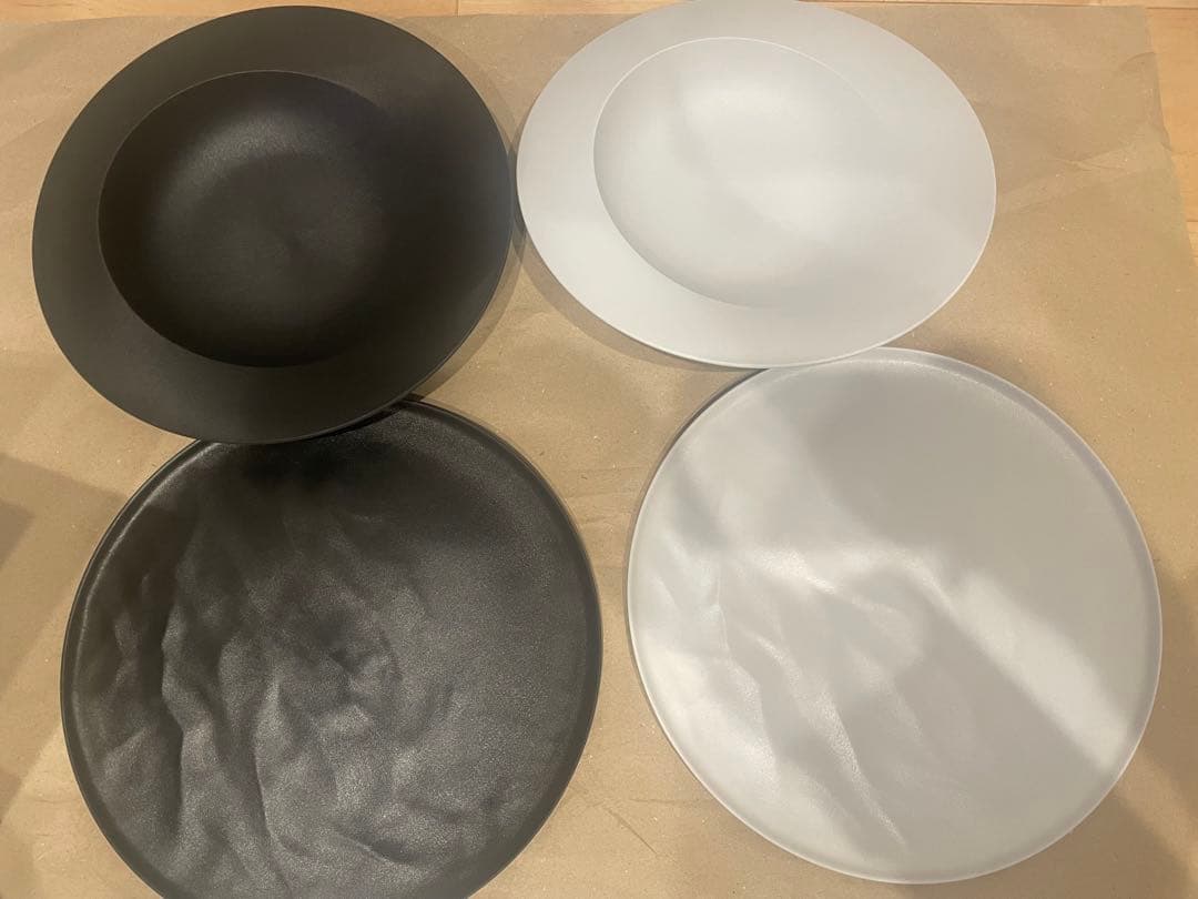 ARAS エイラス 割れないお皿 深皿スクープ 大皿ウェーブ 黒白皿4枚セット