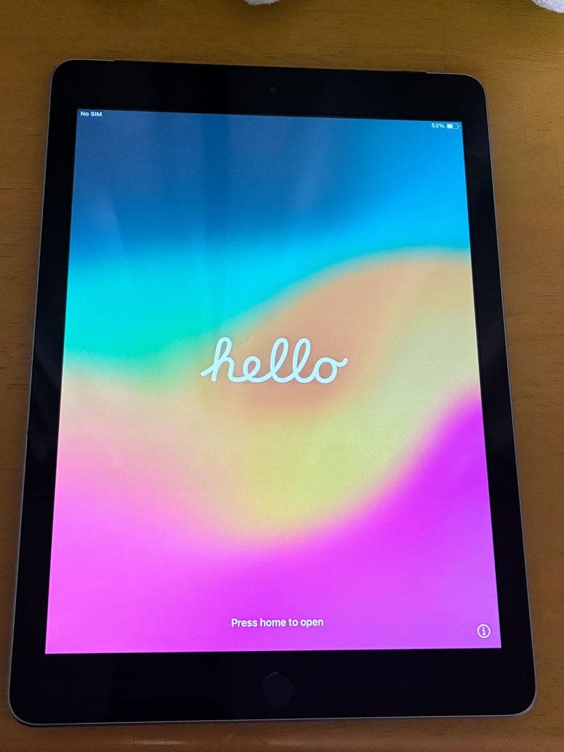 iPad 第6世代 128GB cellular 94%バッテリー