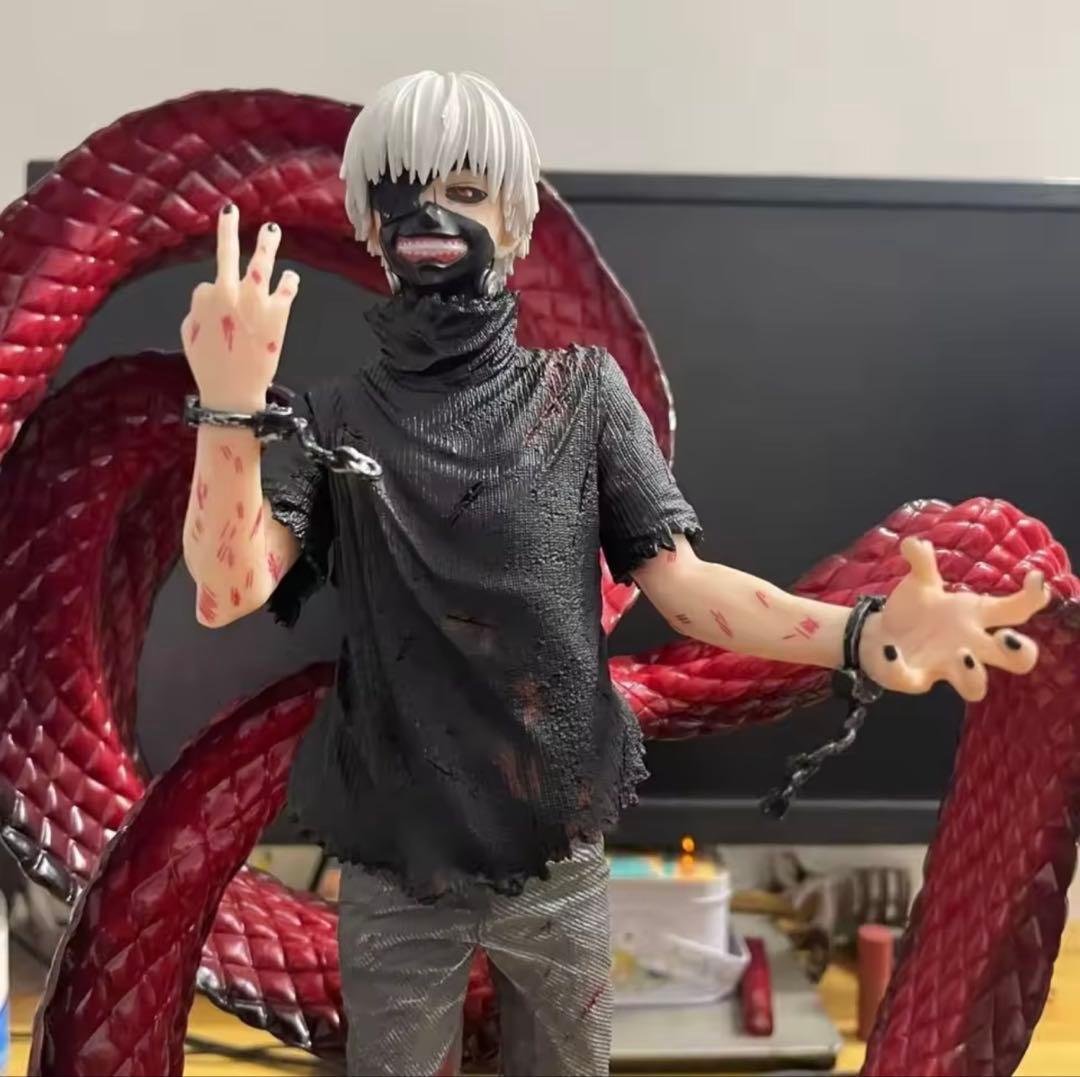 Tokyo Ghoul Ken Kaneki フィギュア 蛇のデザイン35cm