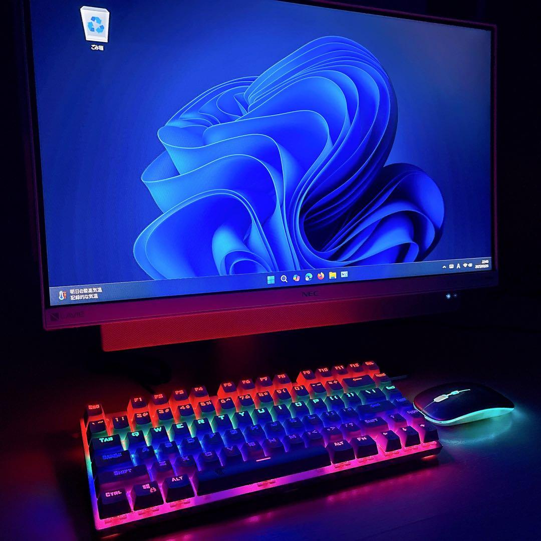 Win11 Core i7 8500U 1.99GHzメモリ8GB HDD3TB