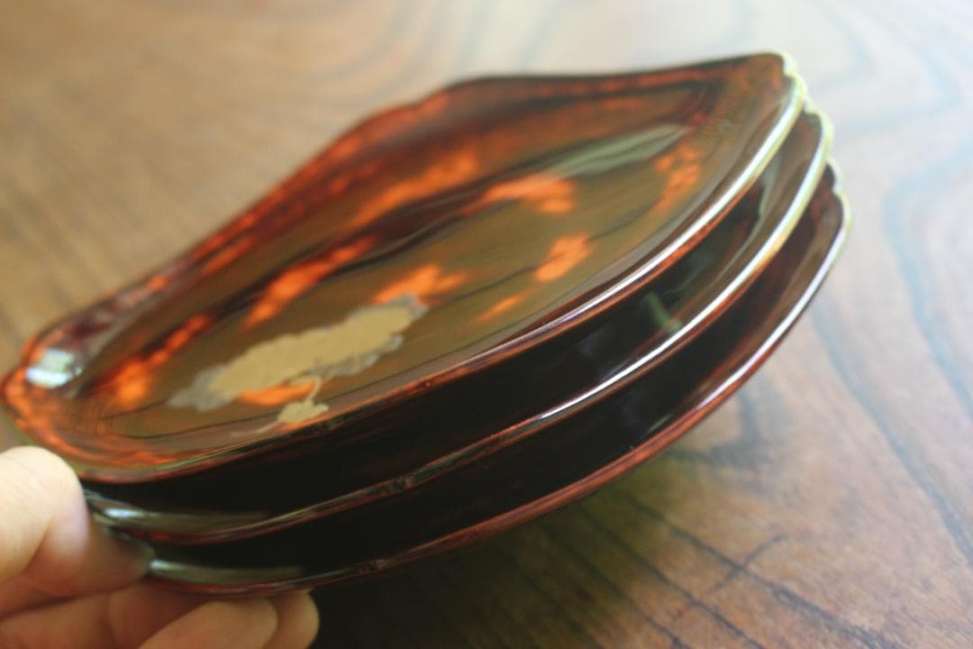 デッドストック！時代曙塗に優美な花蒔絵の映えるお皿3点（検輪島塗蒔絵皿菓子皿