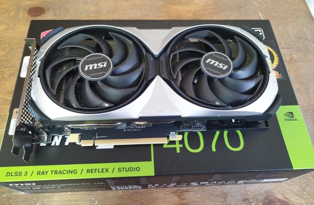 グラフィックボード・グラボ・ビデオカード MSI GeForce RTX 4070 VENTUS 2X E 12G