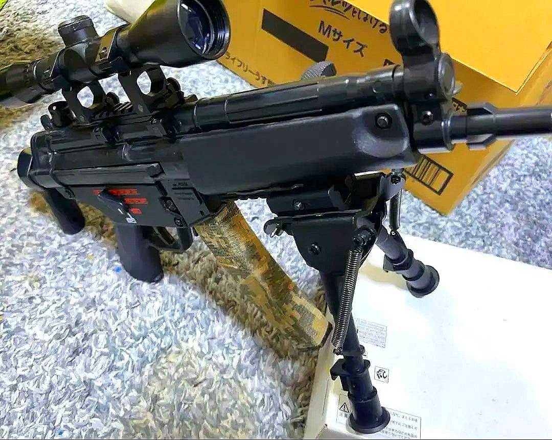 JAC MP5 A5 ガスガン　スコープ付き　AK m16 m870