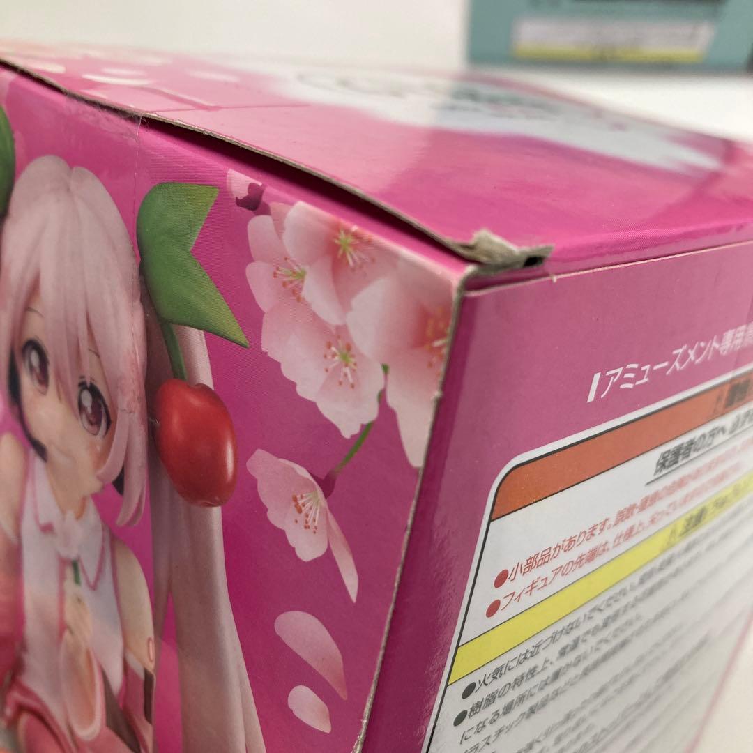 初音ミク　桜ミク　フィギュア　まとめ売り　17箱セット　27260324J07L
