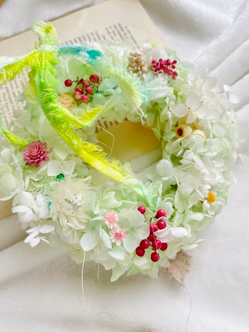 アイスグリーンの爽やかな紫陽花フライングリース