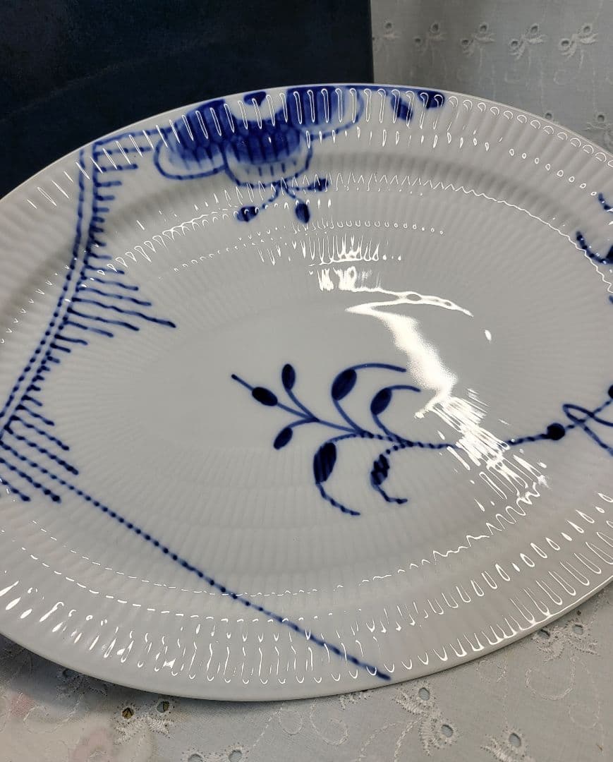 未使用✨デンマーク製✨ロイヤルコペンハーゲン ブルーフルテッド オーバルプレート
