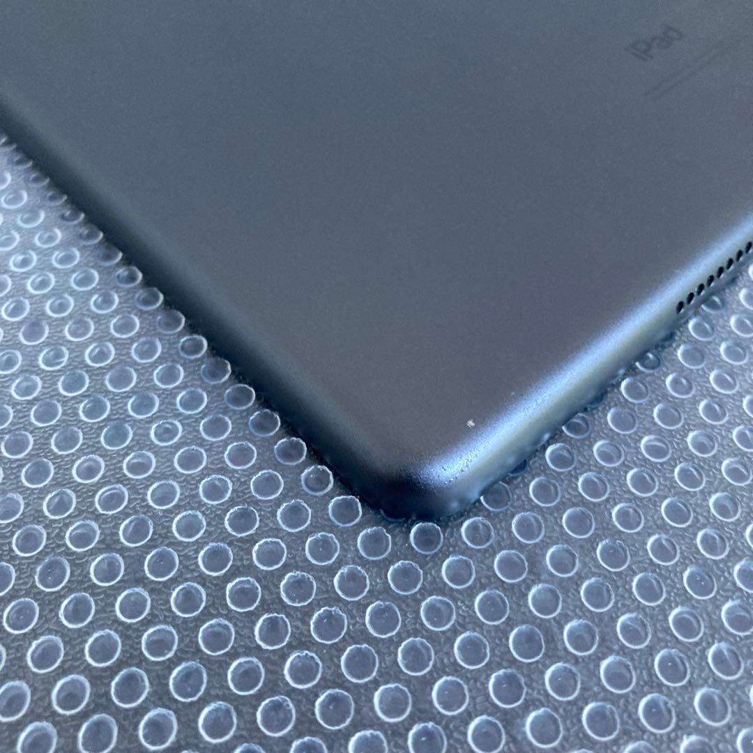 3209【早い者勝ち】iPad7 第7世代 32GB WIFIモデル☆
