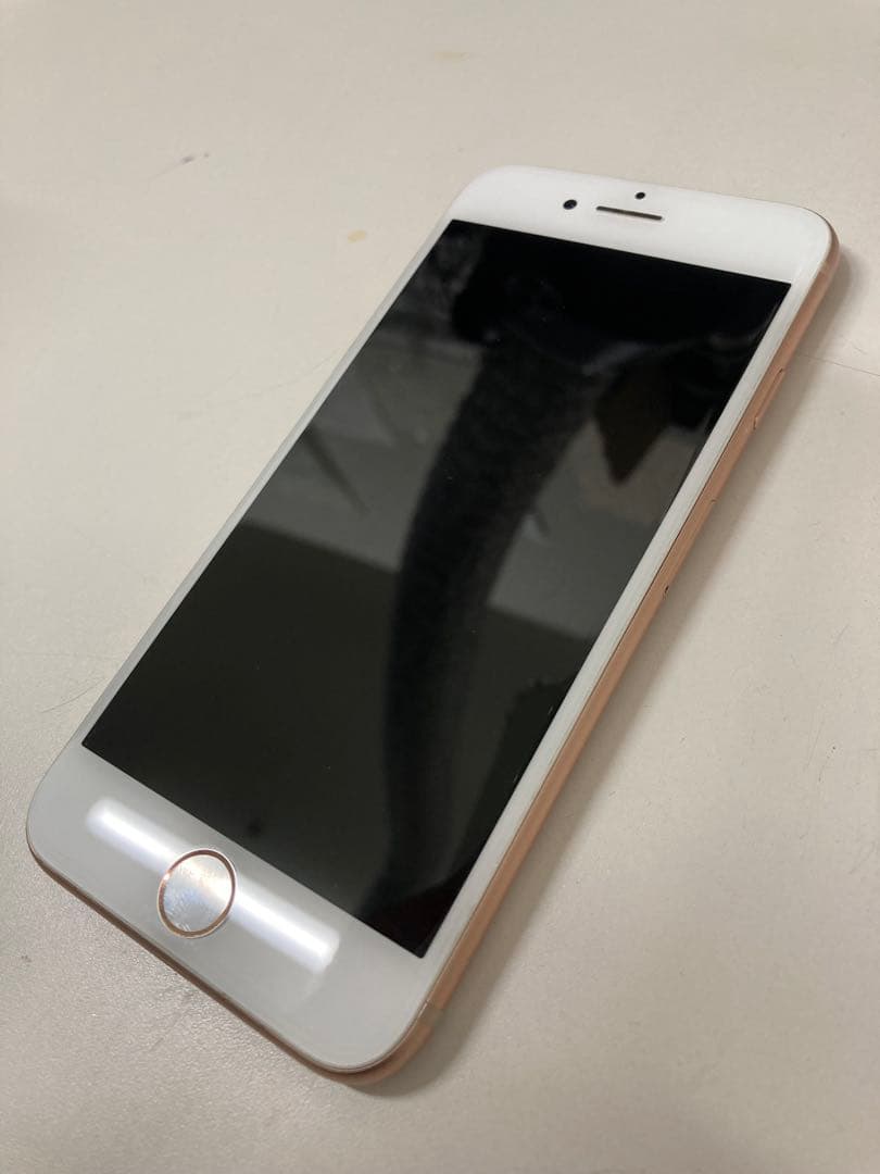 iPhone 8 64GB ゴールド　バッテリー100% K2018