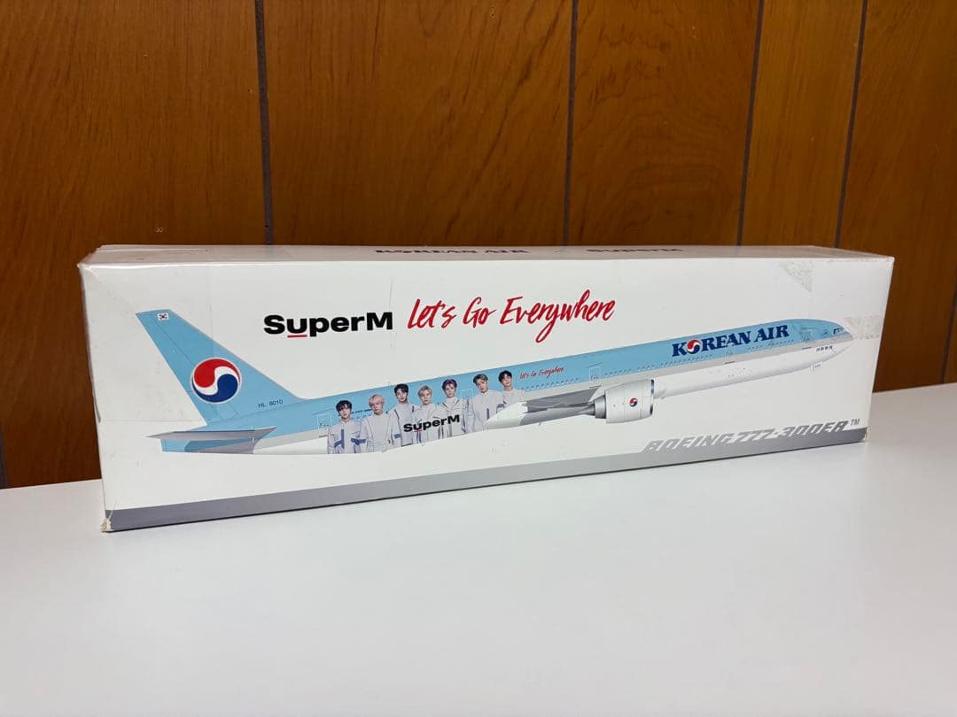 1/200 大韓航空 Boeing777 SuperM 特別塗装機