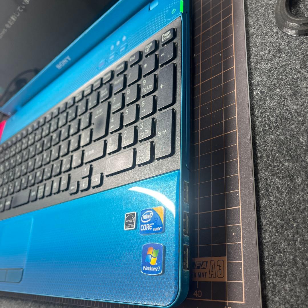 Sony VAIO ノートPC 青