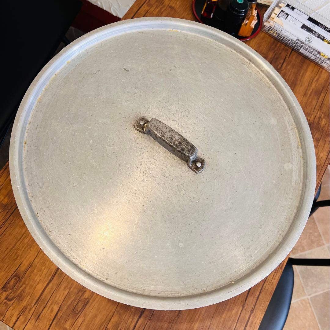 送料込★☆寸胴鍋☆直径38cm☆高さ37cm☆業務用☆大鍋☆蓋付き★現状品