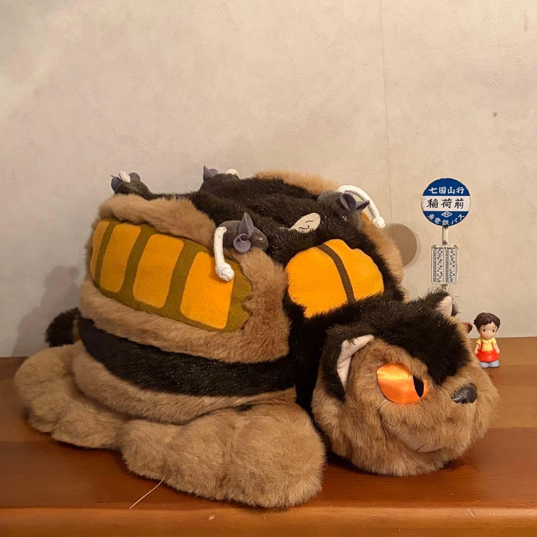 ジブリ　ネコバス　BOXティッシュケース