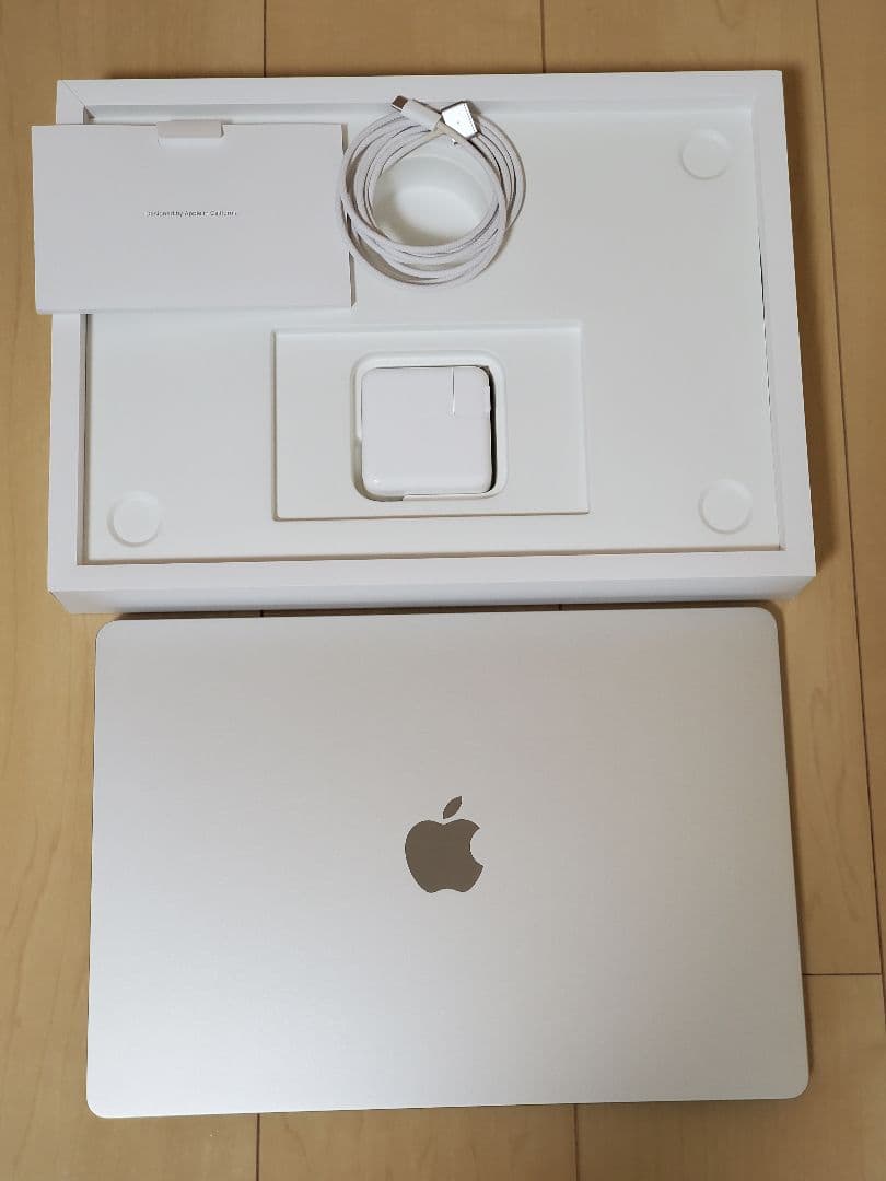 15インチ16GB512GBスターライトUSキーボードM3MacBookAir