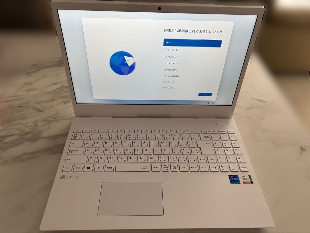NEC LAVIE PC-N1570GAW [パールホワイト]