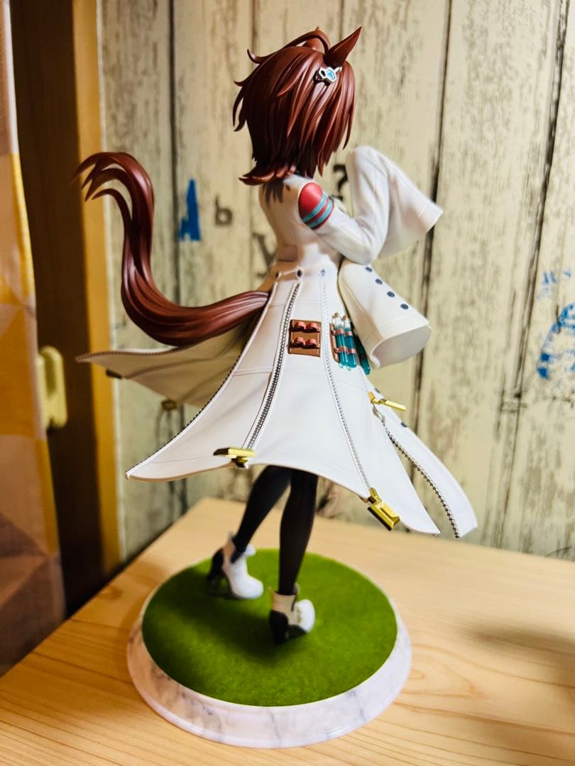ウマ娘プリティーダービー　1/7スケールフィギュア　アグネスタキオン　.