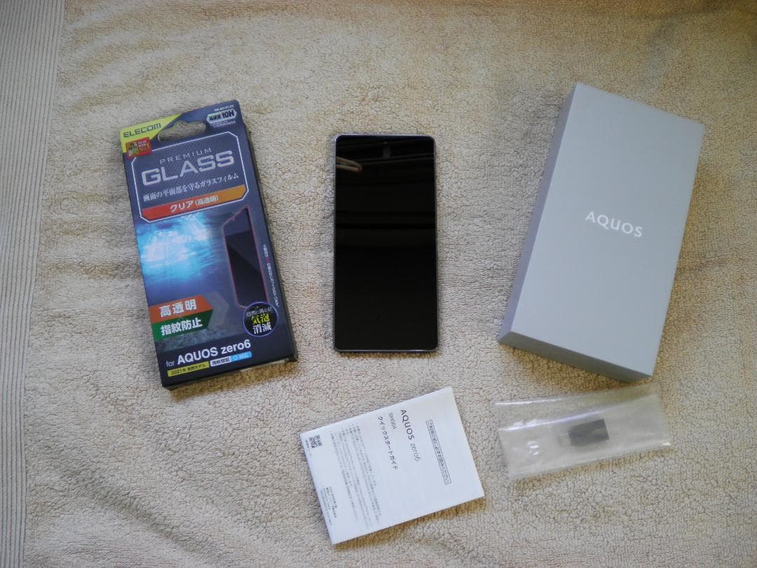 AQUOS zero6 au SHG04 ブラック