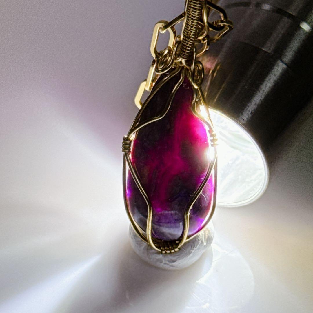 パープルスギライトワイヤーペンダント真鍮金メッキネックレスNO25-2228