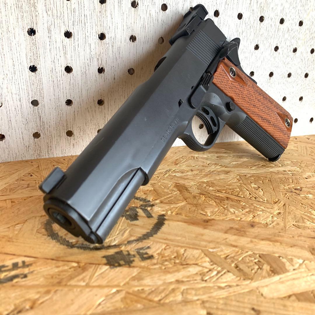 S2S M1911 ハンドガン エアコッキング ブラック シルバー木製柄グリップ