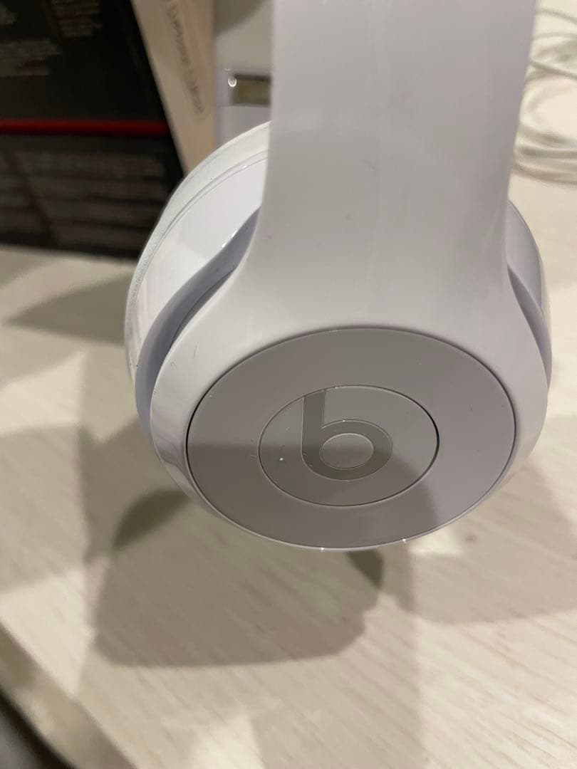 beats solo 3 wireless ホワイト