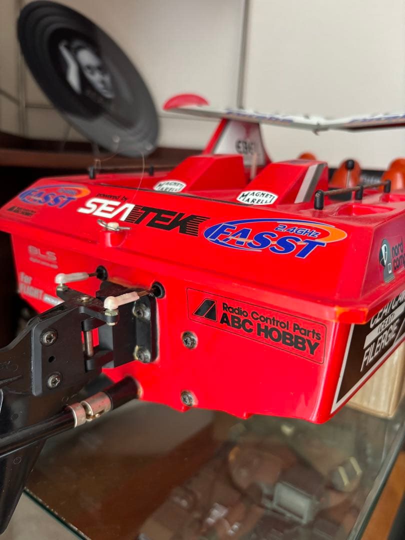 ABCホビー チェーサー　電動ラジコン ボート